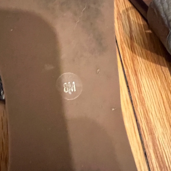 Tory Burch Moore Leather Thong Sandals Size 8 - Picture 2 of 4